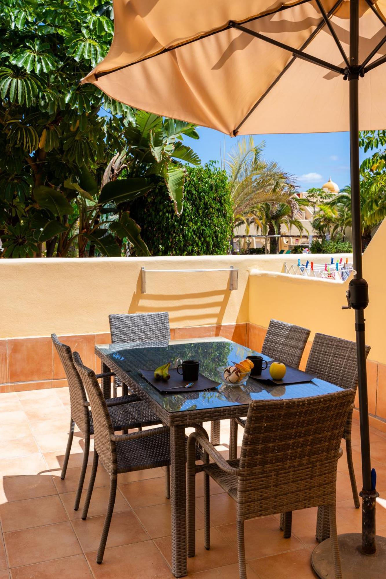 Villas Y Apartamentos El Sultan Коралео Екстериор снимка