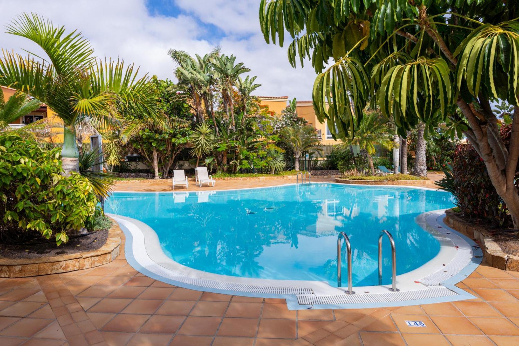 Villas Y Apartamentos El Sultan Коралео Екстериор снимка