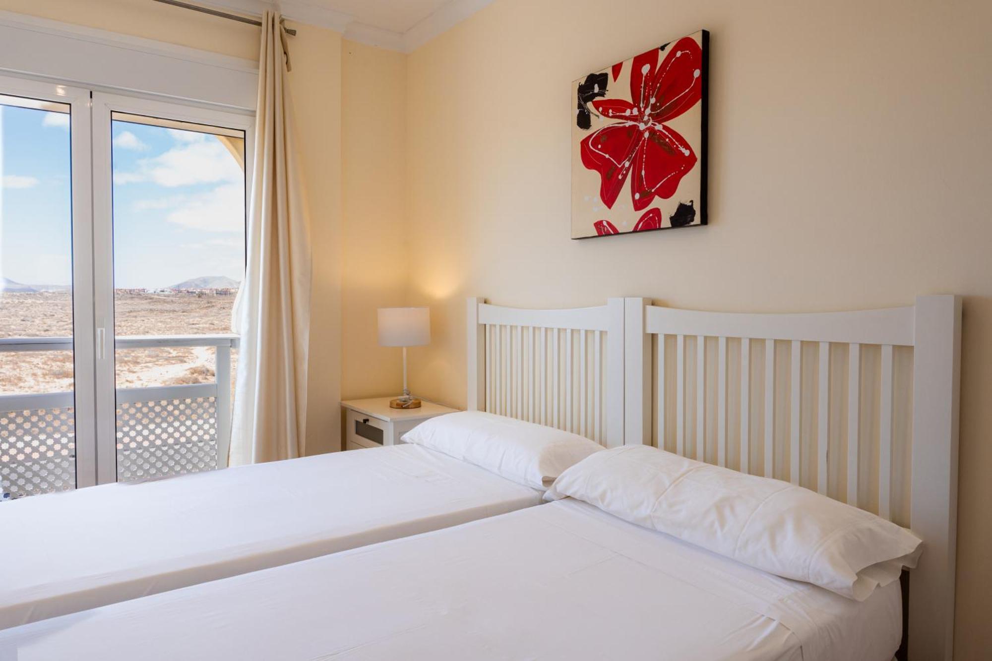 Villas Y Apartamentos El Sultan Коралео Екстериор снимка